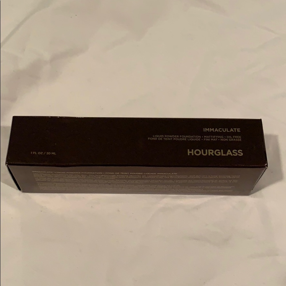 IMMACULATE Liquid powder foundation